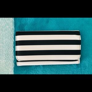 Kut from the Kloth Striped Wallet